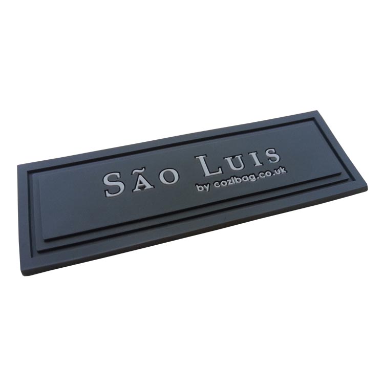 Custom Rubber Labels - Rubber Garment Labels